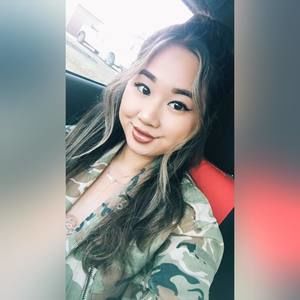 Meet your Posher, Dhez